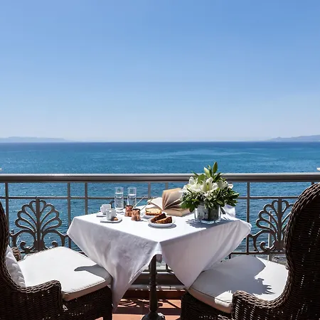 Coral 4* Αθήνα