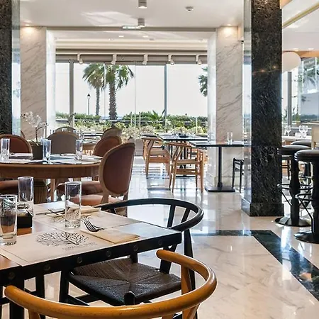 Coral Hotell